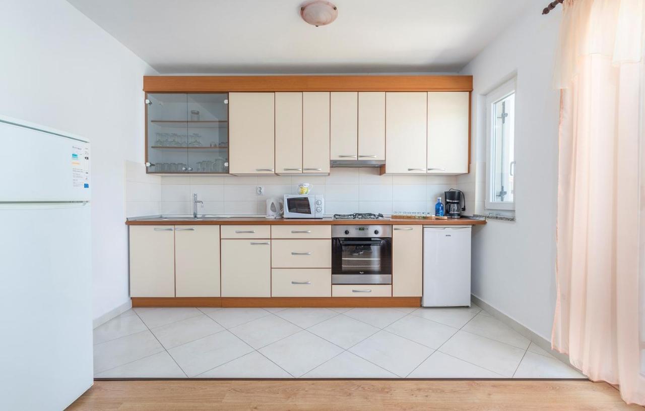 Apartments Stanko Fažana Екстериор снимка