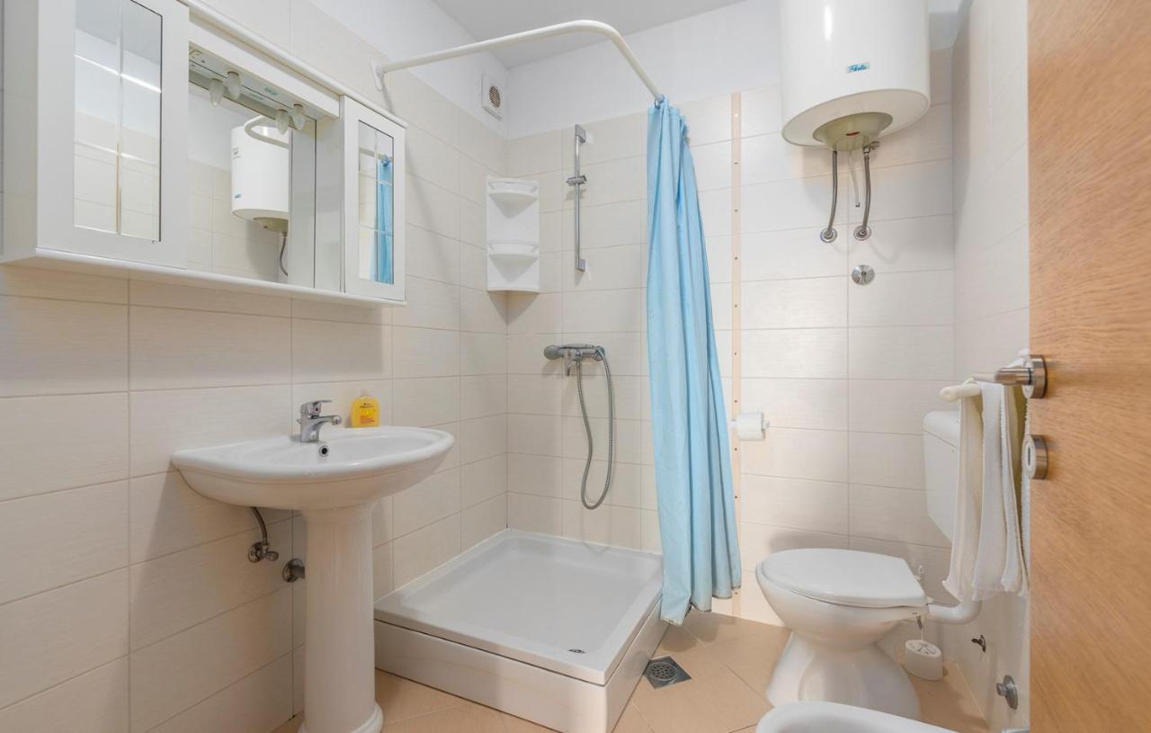 Apartments Stanko Fažana Екстериор снимка