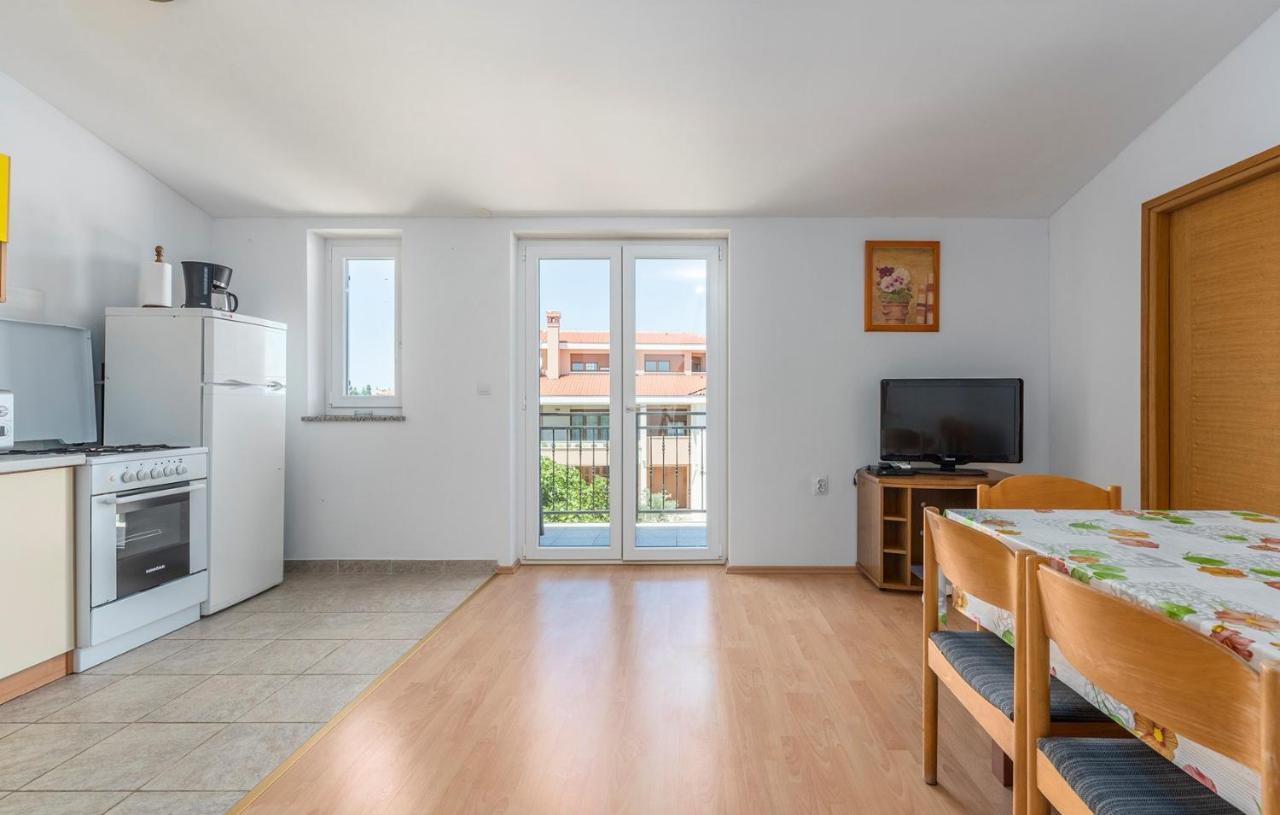 Apartments Stanko Fažana Екстериор снимка